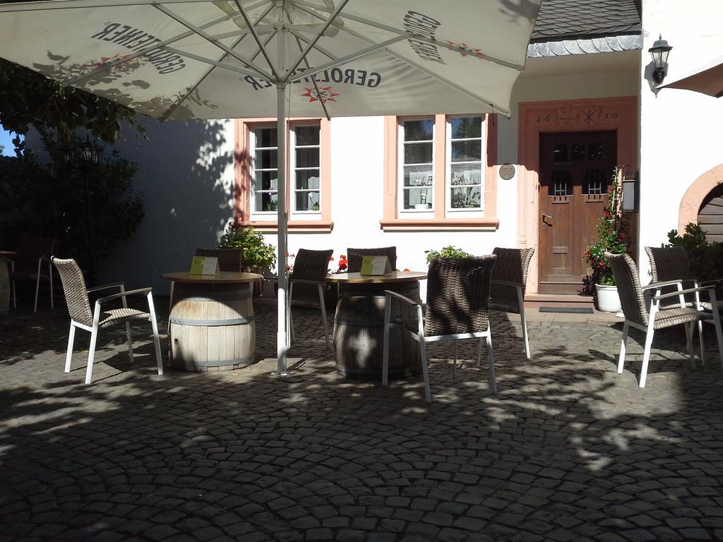 Weinhaus Kurtrierer Hof 호텔 라이웬 외부 사진